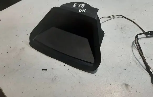 BMW 7 E38 Third/center stoplight 143931