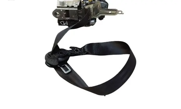Volkswagen Golf VII Front seatbelt 7N0857737DE