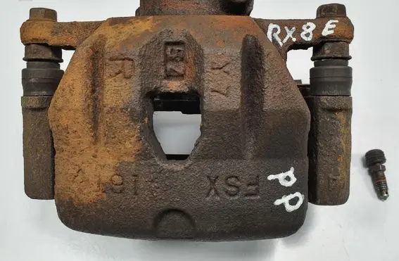 Front brake caliper