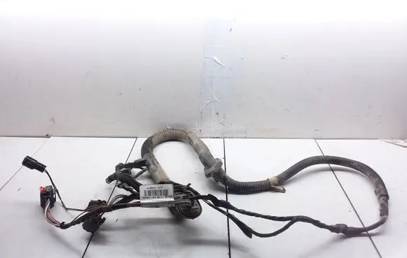 Renault Master III Tailgate/trunk wiring harness 8200778255 240512927R