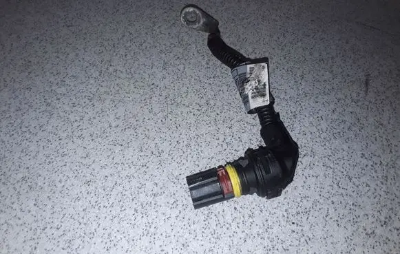 BMW 5 E60 E61 Ignition plug leads 779848202