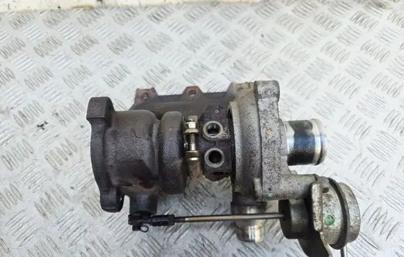 Renault Captur Turbo 144108035R 8201234380