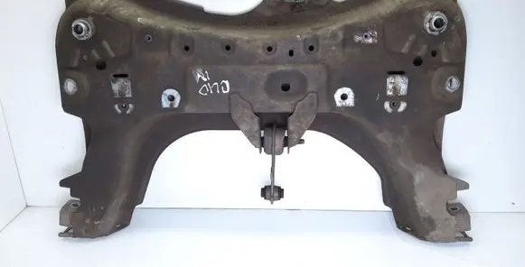 Renault Clio IV Front subframe