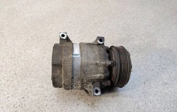 Renault Scenic RX Air conditioning (A/C) compressor (pump) 1135309 082501149