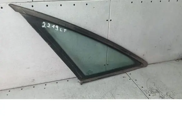 Audi A6 Allroad C5 Rear side window 