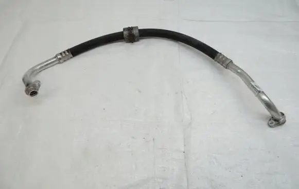 Air conditioning (A/C) pipe/hose