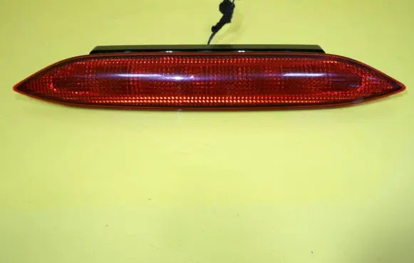 Mitsubishi Colt Third/center stoplight MR957379 8334A009