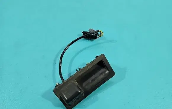 Volkswagen PASSAT B7 Tailgate/trunk/boot exterior handle 5N0827566 IMPRK1525552