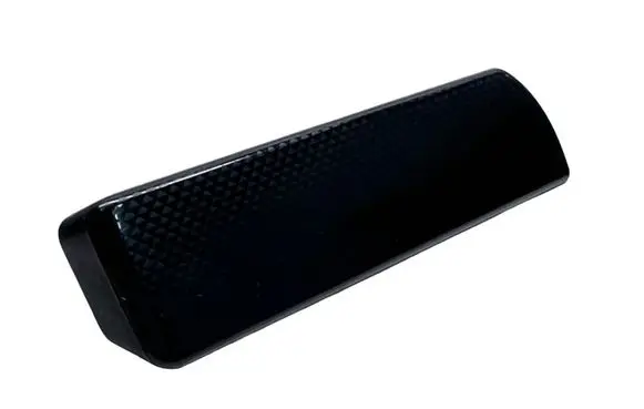 Dashboard glove box trim
