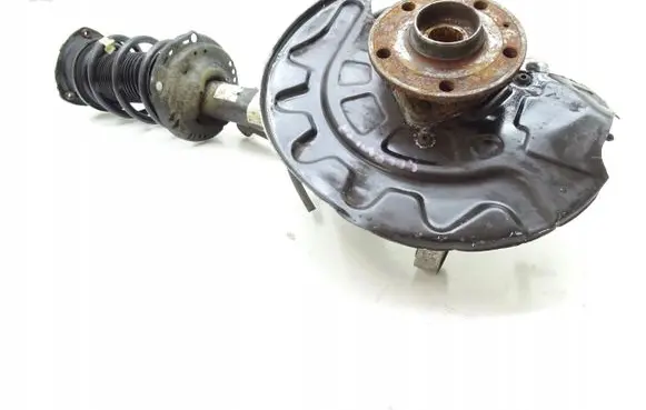 Volkswagen Golf VII Front wheel hub spindle knuckle