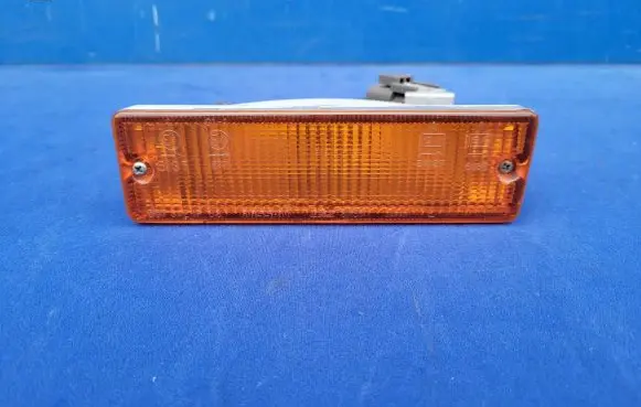 Nissan Terrano Front indicator light IKI3157L