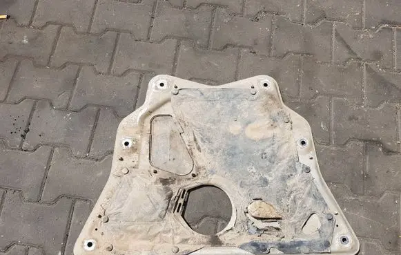 Engine splash shield/under tray