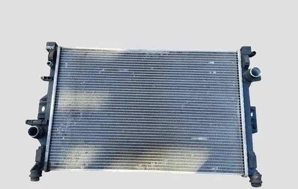 Volvo V40 Coolant radiator FDA2425