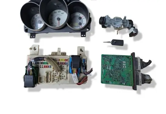 Mazda 3 I Engine ECU kit and lock set 2797213990