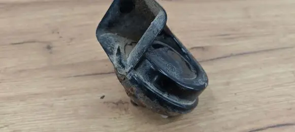 Skoda Octavia Mk2 (1Z) Horn signal 703881757