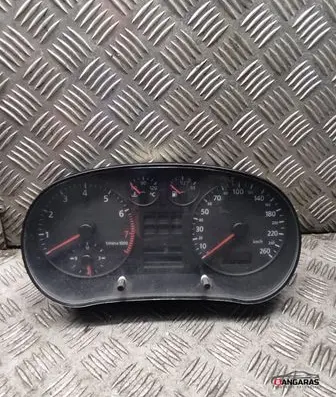 Audi A3 S3 8L Speedometer (instrument cluster) 8l0919860e