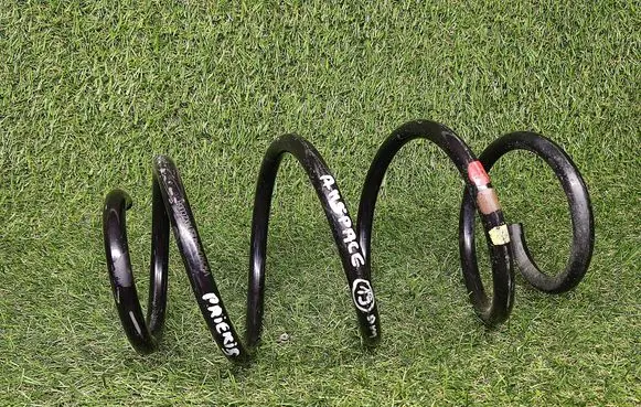 Volkswagen Tiguan Allspace Front coil spring 