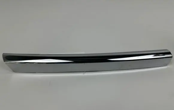 Nissan Leaf I (ZE0) Front bumper splitter molding 620873NL0A