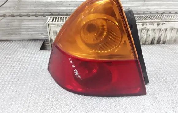 Suzuki Liana Rear/tail lights 22032691