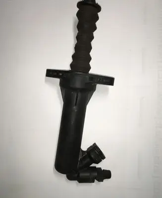 Clutch slave cylinder