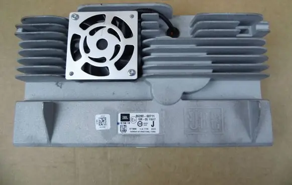 Toyota Land Cruiser (J150) Sound amplifier 8628060711