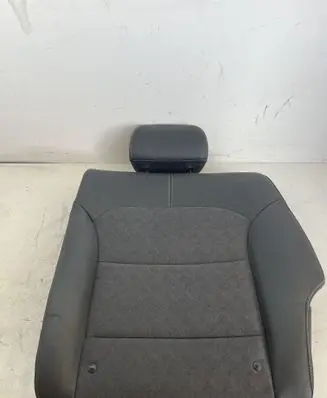 KIA Niro Second row seats 