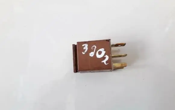 Ford Mondeo MK I Other relay 93bg14n089aa b47pg