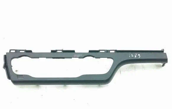 KIA Niro Climate control/heater control trim 84746G5RA0