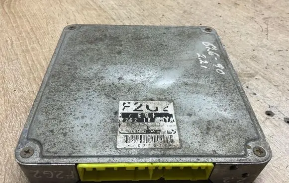 Mazda 626 Engine control unit/module F2G218881A F2g2