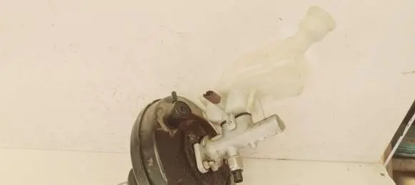 Peugeot 1007 Brake booster 9649329580