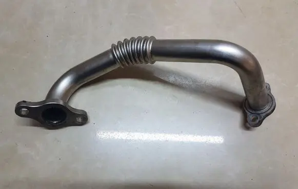 Lexus IS 220D-250-350 EGR valve line/pipe/hose
