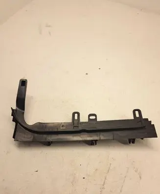 Mercedes-Benz GLC X253 C253 Front bumper mounting bracket A2538314300
