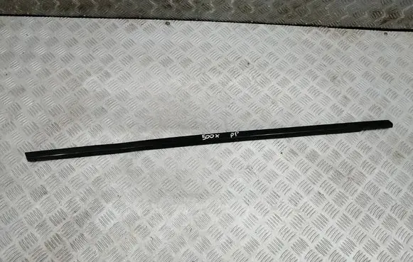 Fiat 500X Front door trim (molding) 