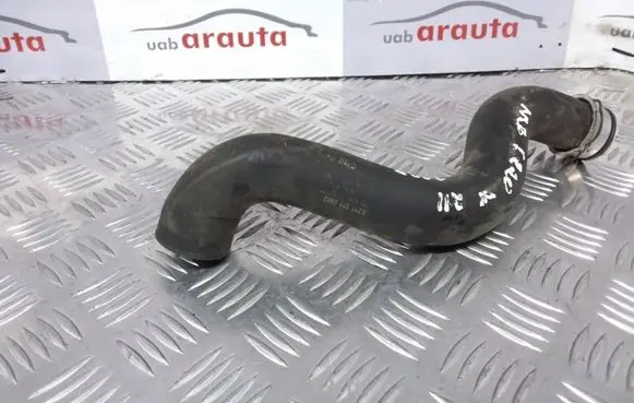 Mercedes-Benz E W211 Engine coolant pipe/hose A2115010882