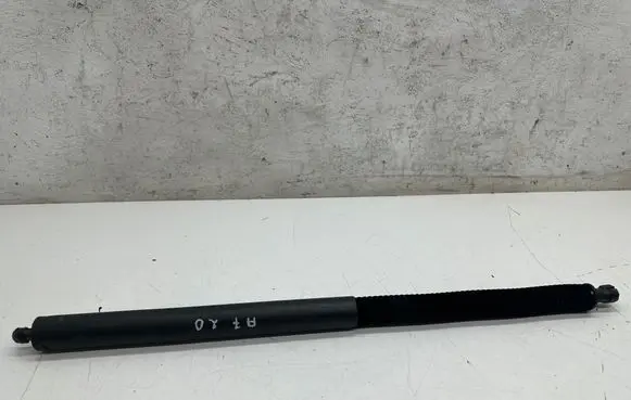 Audi A7 S7 4G Tailgate strut 4G8827665B