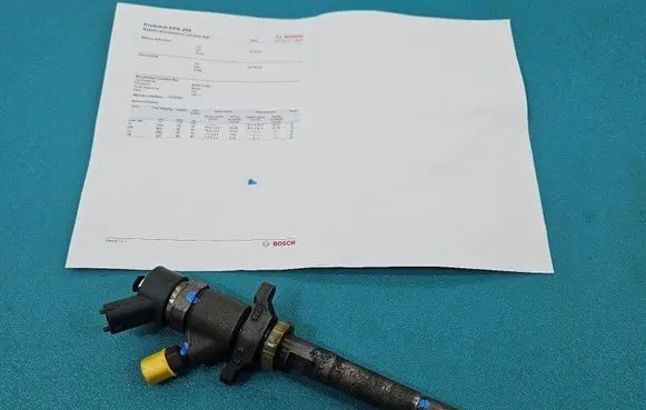 Fuel injector