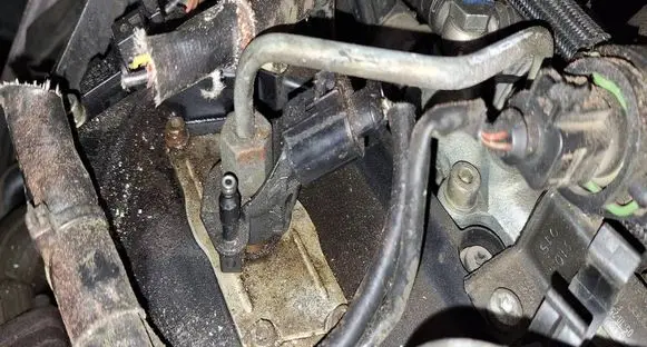 Audi A6 S6 C6 4F Fuel injector 0445115039