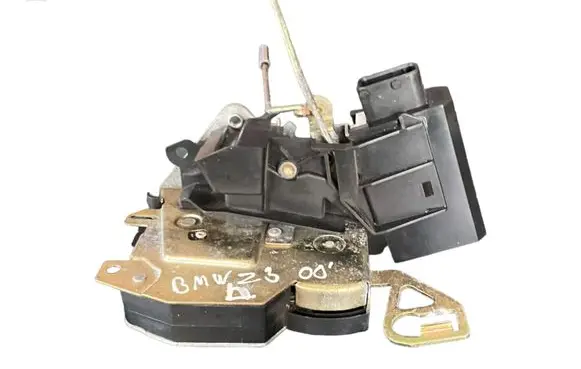 BMW 3 E46 Front door lock motor 8353012