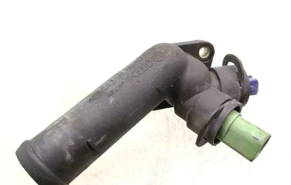 Volkswagen Transporter - Caravelle T4 Engine coolant pipe/hose 074121133D