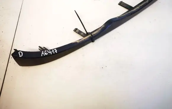 Under headlight/headlamp trim