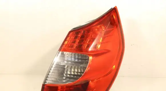 Renault Scenic II - Grand scenic II Rear/tail lights 8200474327