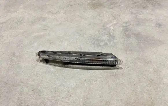 Audi Q7 4L Front indicator light 4L0953042