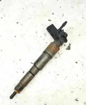 BMW 7 E65 E66 Fuel injector 779604204