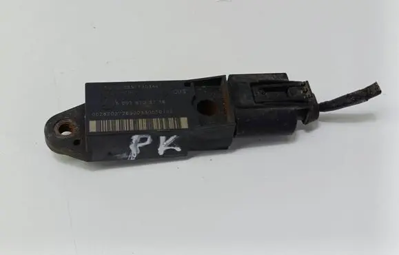 Mercedes-Benz E W211 Airbag deployment crash/impact sensor A0028202726
