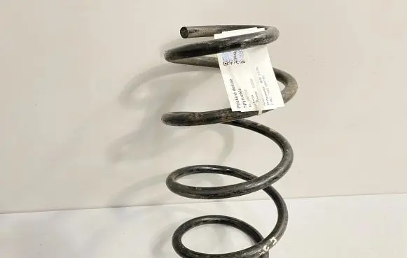 BMW 3 E30 Front coil spring 1234567