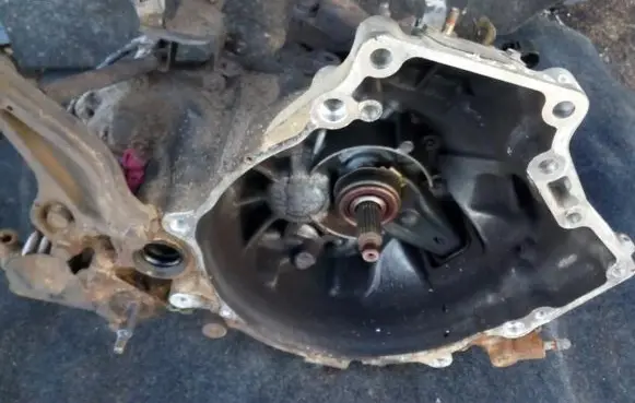 Mazda 323 F Manual 5 speed gearbox