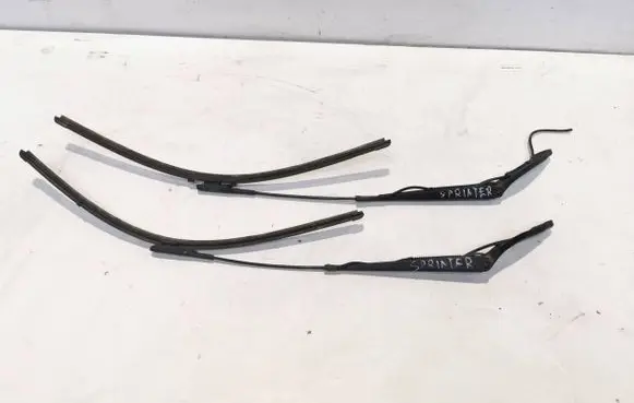 Mercedes-Benz Sprinter W906 Front wiper blade arm A0018205944