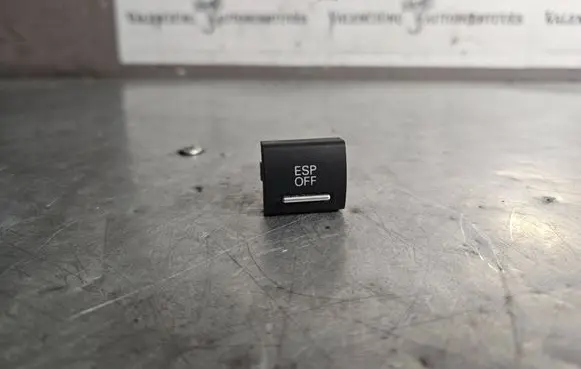 Audi A3 S3 A3 Sportback 8P ESP (stability program) switch 9751262 8P0927134G 8P0927134C