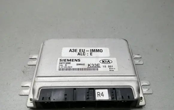 KIA Rio Engine control unit/module K33E18881 5WY1309E