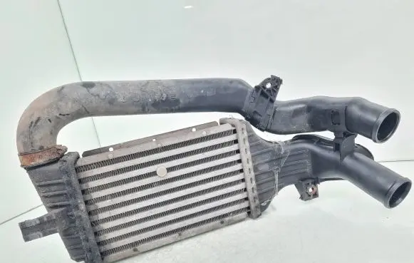 Opel Zafira A Intercooler radiator 24406701